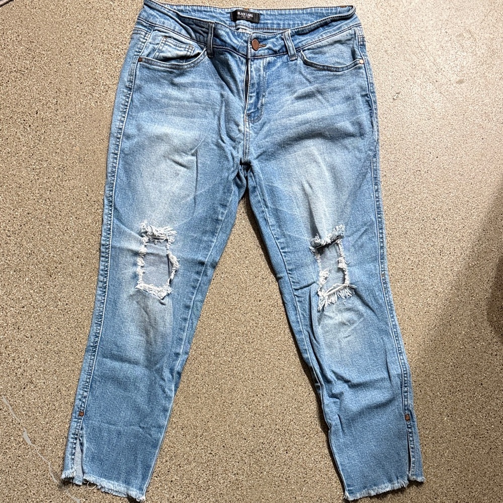 Black Label Light Blue Distressed Women's Cropped Jeans